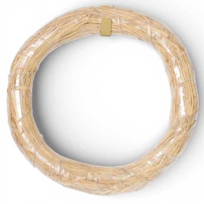 30-405 18"D Straw Wreath